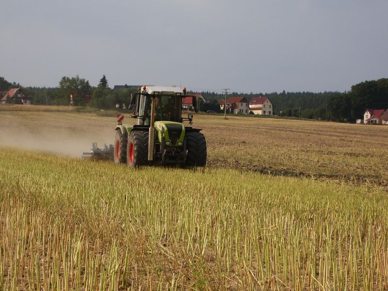 bilder/Fabian/25_7_2006_2/Claas Xerion 3300 03.jpg